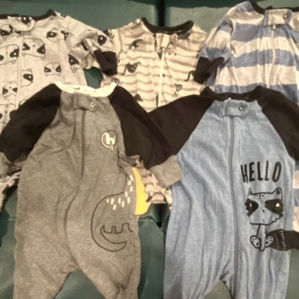 Newborn pajama bundle